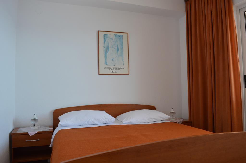 Apartments Majstrovic Zivogosce Exterior photo