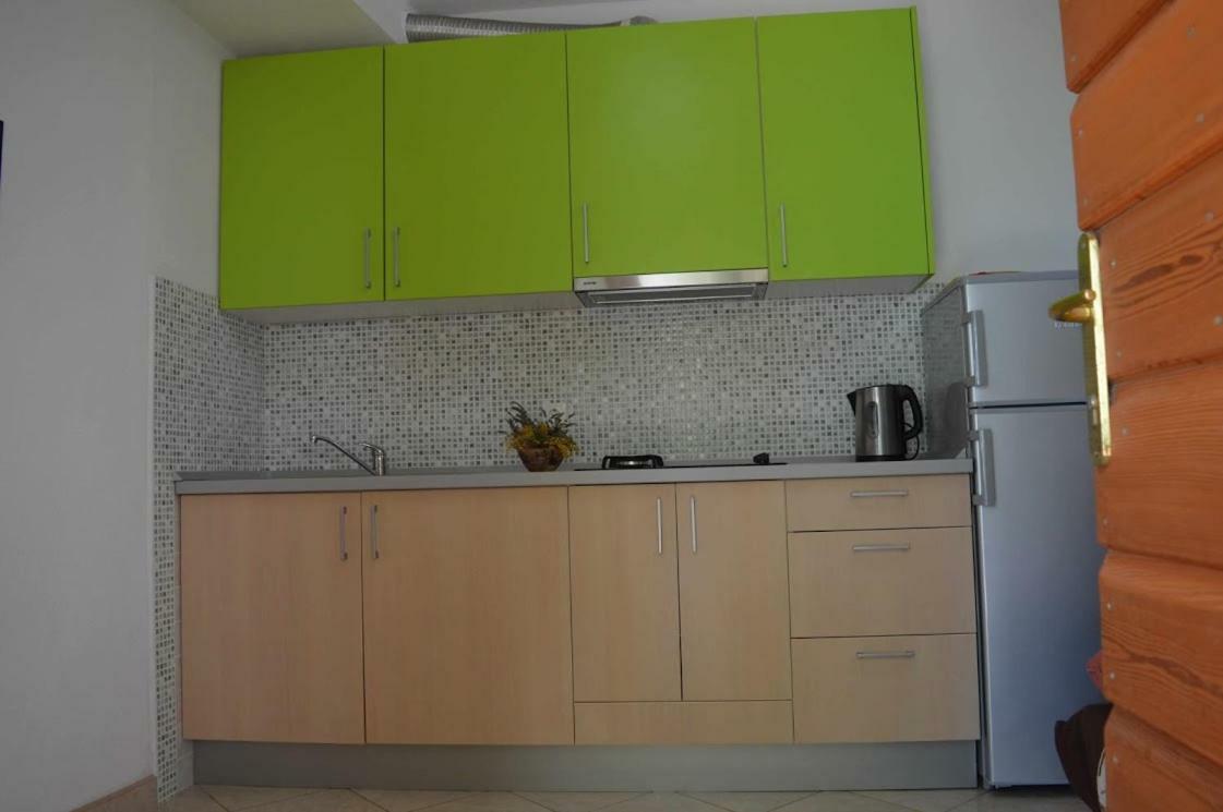 Apartments Majstrovic Zivogosce Exterior photo